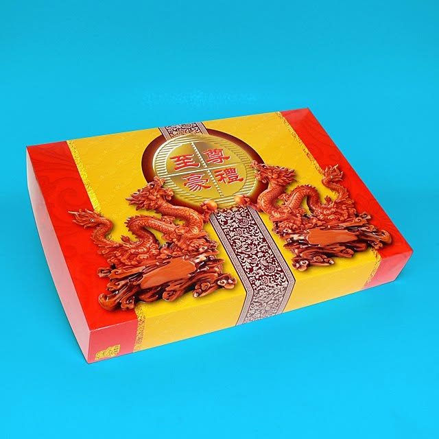 Red mooncake box with gold crab motif